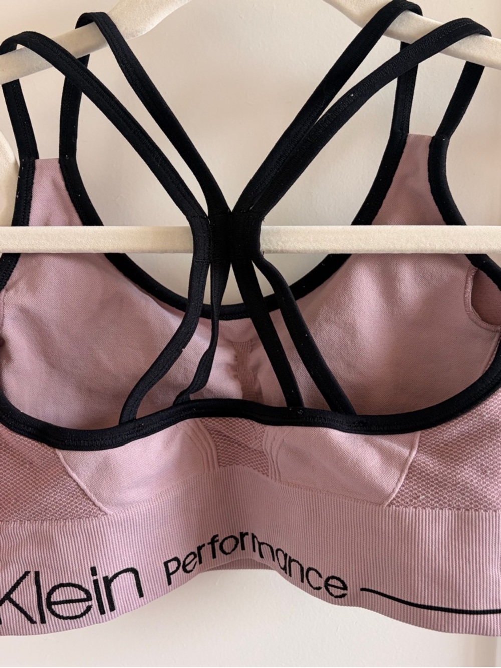 Sports bra bundle - Picture 6 of 7